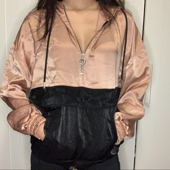 NWT Zara Satin Pocket Half Zip Jacket/Hoodie - Picture 2 of 16